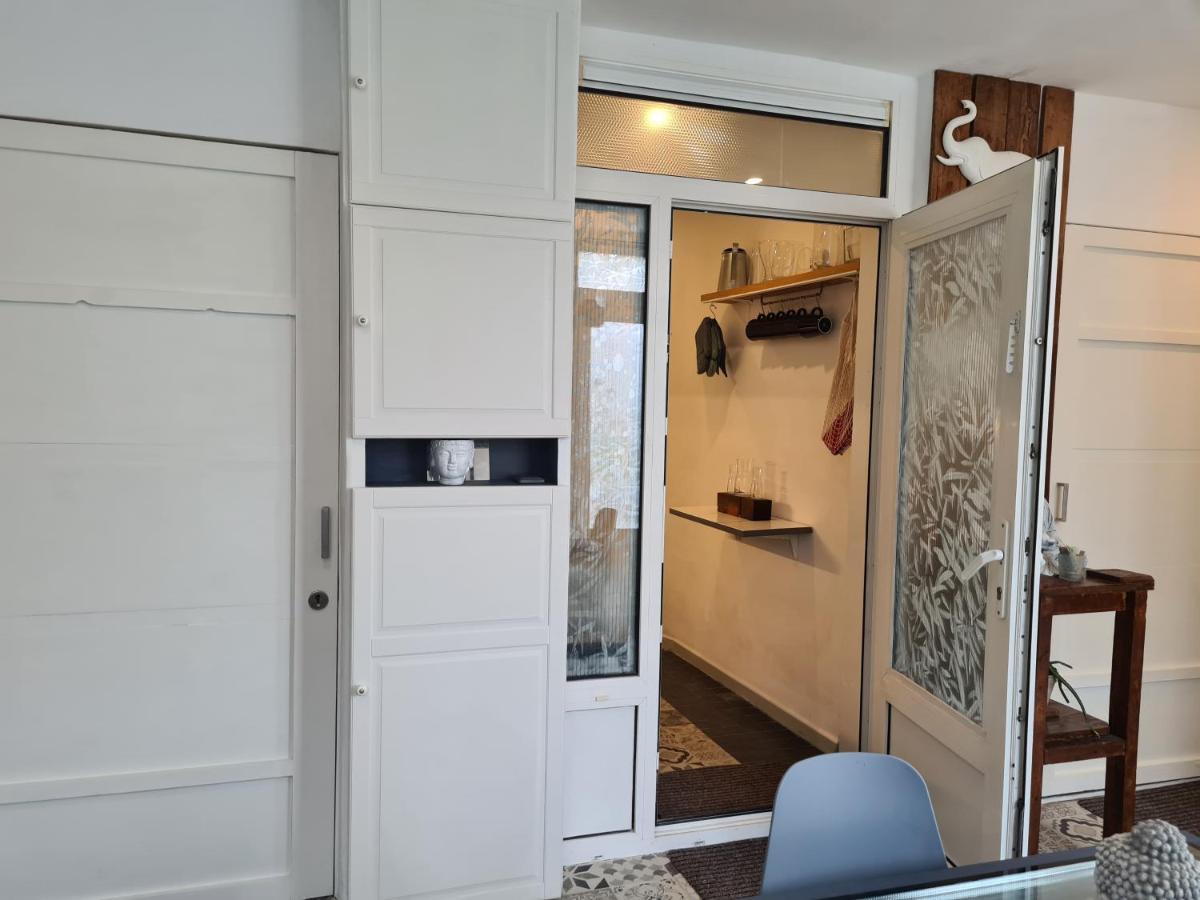 1 Bedroom 15 Min By Tram To Amsterdam Centre! Экстерьер фото