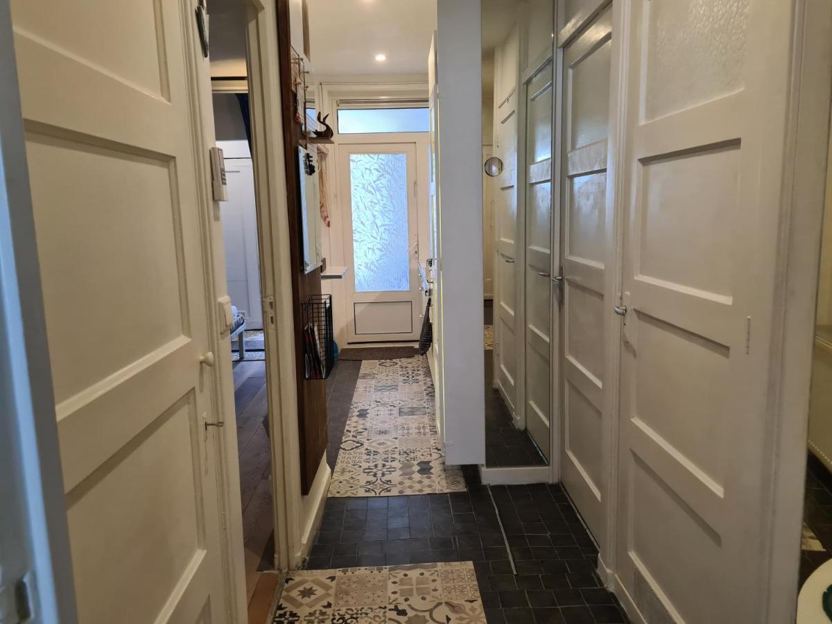 1 Bedroom 15 Min By Tram To Amsterdam Centre! Экстерьер фото