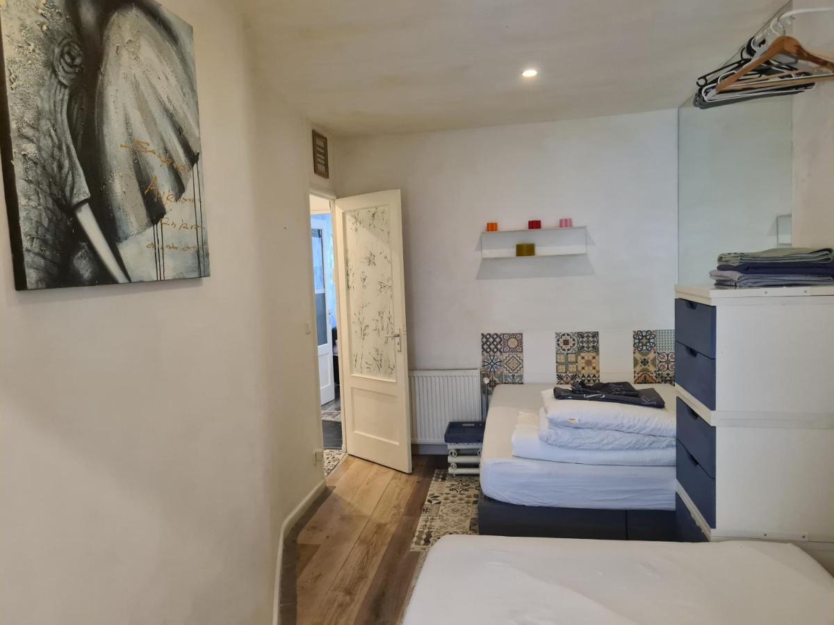 1 Bedroom 15 Min By Tram To Amsterdam Centre! Экстерьер фото